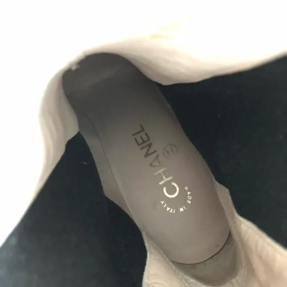 COPY - Chanel pony haired booties - Picture 7 of 8